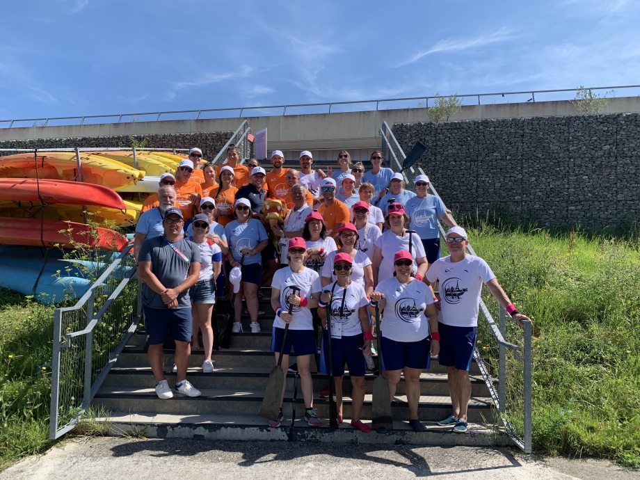 Dragon Boat teams Paris 2024 demonstration