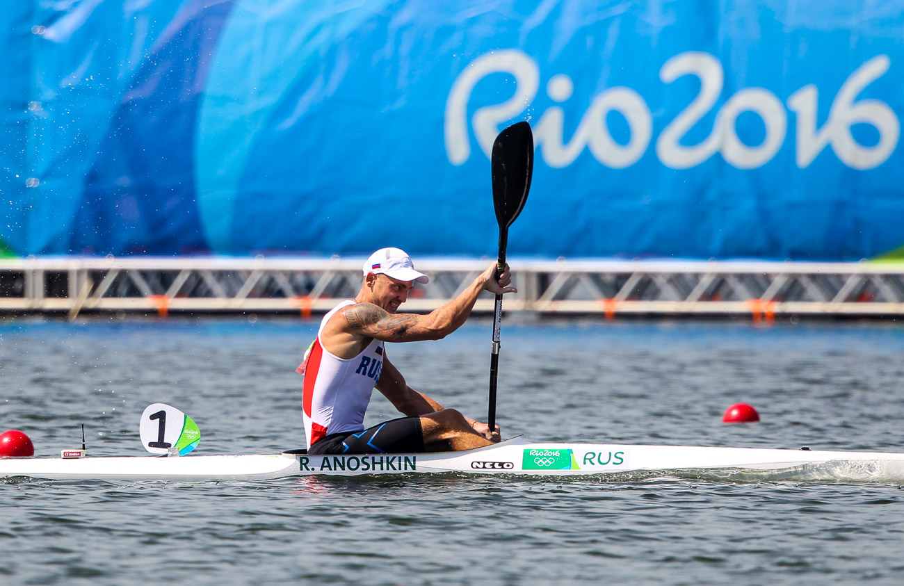 Canoe sprint champions cruise through on blistering first day ICF