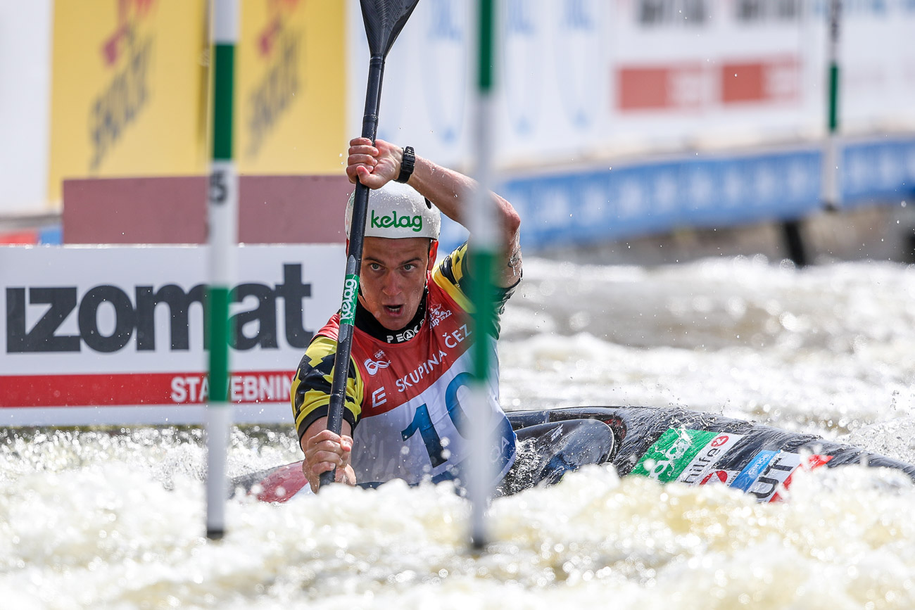 Home course gives locals a flying start in Prague ICF Canoe