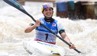 2021 ICF Canoe Slalom World Cup Markkleeberg Jessica FOX