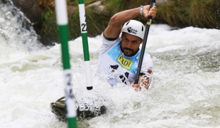 2021 ICF Canoe Kayak Slalom World Cup La Seu D&#039;urgell Spain Joan Crespo