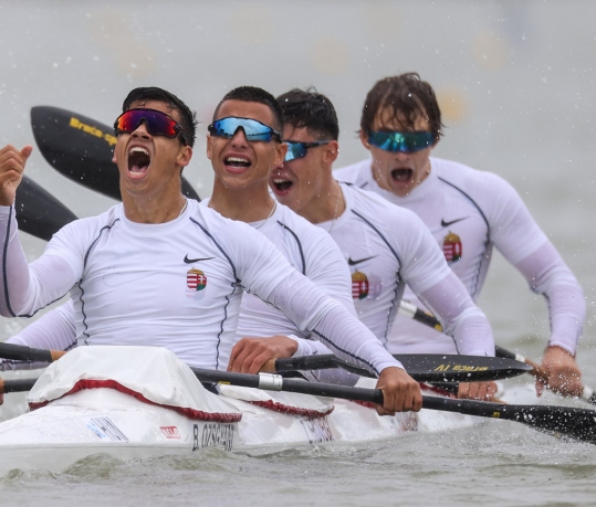 2022 ICF JUNIOR AND U23 CANOE SPRINT WORLD CHAMPIONSHIPS Bence OZSGYANI, Zalan HIDVEGI, Hunor Tamas HIDVEGI, Gergo Zoltan