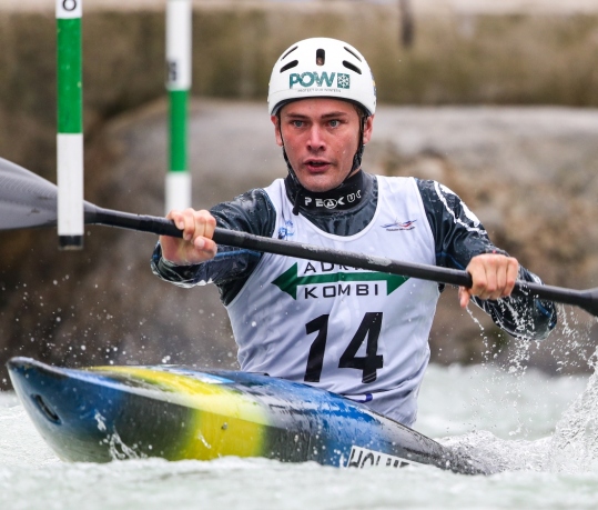 Erik HOLMER Erik HOLMER