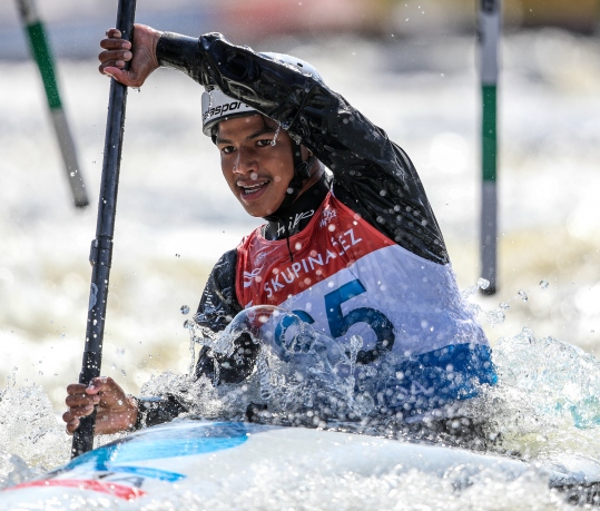 2022 ICF CANOE SLALOM WORLD CUP PRAGUE Janyawut Mangjit