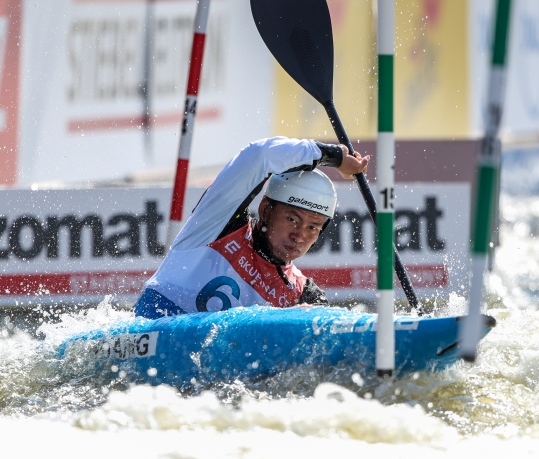 2022 ICF CANOE SLALOM WORLD CUP PRAGUE Liman Huang