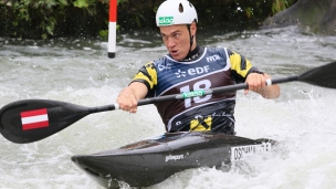 2021 ICF Canoe Slalom World Cup Pau, France Felix Oschmautz