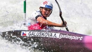 antonie galuskova cze icf junior u23 canoe slalom world championships 2017 006