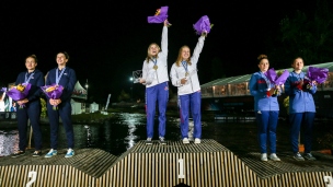 c2 women ceremony 2017 icf canoe wildwater world championships pau france 099