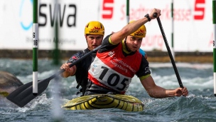 david schroder nico bettge icf canoe slalom world cup 2 augsburg germany 2017 007