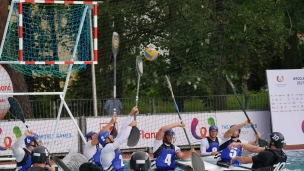 new zealand men shooting against four french paddles icf canoe polo world games 2017