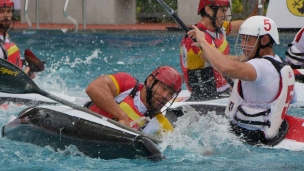 spain rolling falling possession against poland icf canoe polo world games 2017