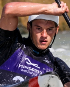 Jakub BRZEZINSKI