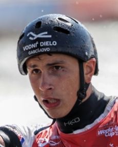 2022 ICF CANOE SLALOM WORLD CUP PRAGUE Ondrej Macus