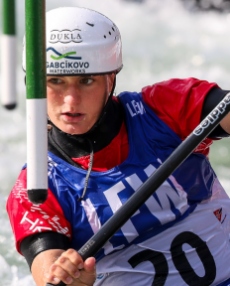 Simona MACEKOVA