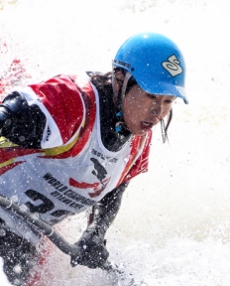 Yoshiko SUEMATSU Japan ICF Canoe Kayak Freestyle