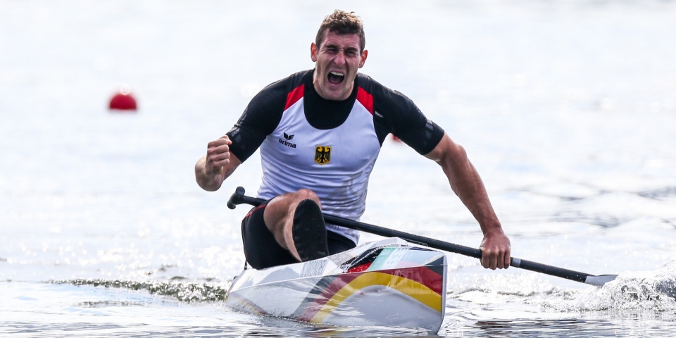 Sebastian Brendel celebrates winning the C1 1000m gold at Rio 2016