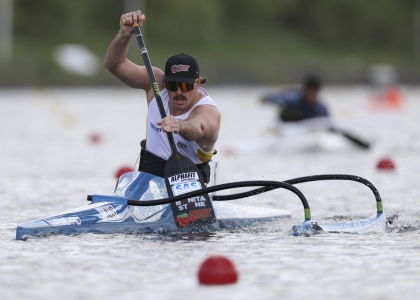 Sainbury claims gold in the men's VL1 in impressive display benjamin sainbury montreal