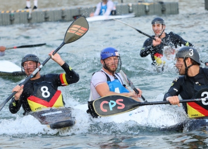 Can the German men's team win their fourth gold medal on the trot?