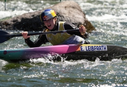Evy Leibfarth canoe slalom U23 USA Foix 2025 2