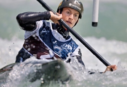 Ricarda Funk won her first World Cup title of the season in Pau