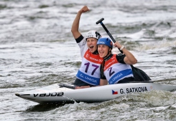 Gabriela Satkova and Martina Satkova Prague 2025 short slalom Czechia
