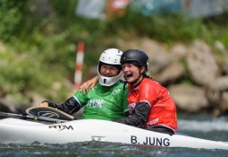 Mina Blume and Britta Jung kayak cross Germany Foix 2025