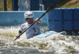Tereza Kneblova Czechia kayak cross krakow 2026
