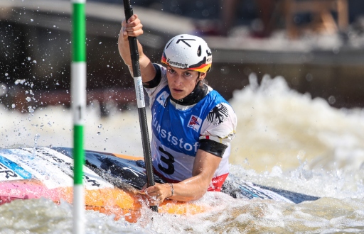 Ricarda Funk - Xo5m Zblxg7l0m : Ricarda funk (born 15 april 1992) is a german slalom canoeist who has competed at the international level since 2008.