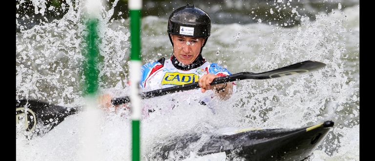 Lizzie Neave (GBR)