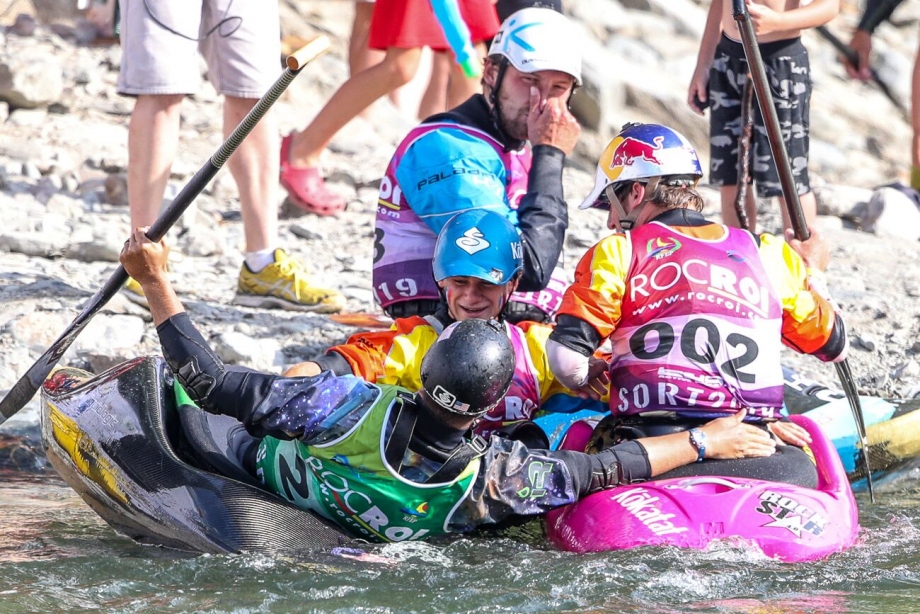 Men canoe celebration <a href='/webservice/athleteprofile/69051' data-id='69051' target='_blank' class='athlete-link'>Tom Dolle</a> freestyle Sort 2019