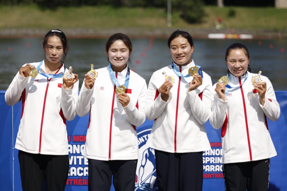 China women take K4 gold in Montreal china k4 womens