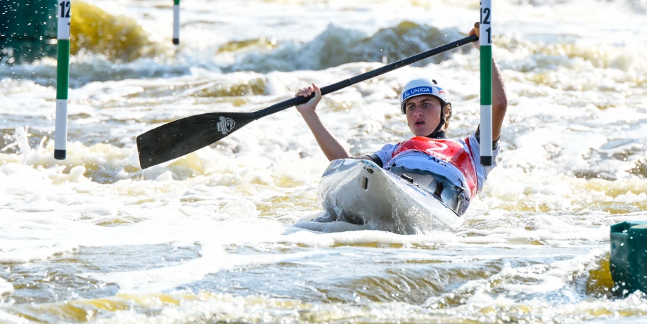 Czech <a href='/webservice/athleteprofile/68786' data-id='68786' target='_blank' class='athlete-link'>Gabriela Satkova</a> C1 junior world championships Krakow 2019