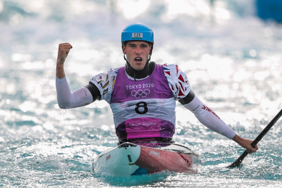 Czech Lukas Rohan C1 slalom Tokyo Olympics 2021