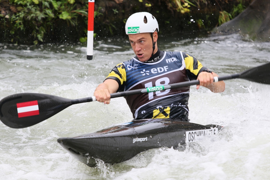 2021 ICF Canoe Slalom World Cup Pau, France Felix Oschmautz