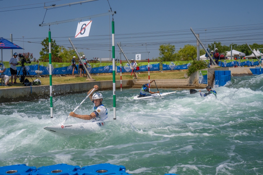 France men's canoe teams take silver in OKC france canoe mens