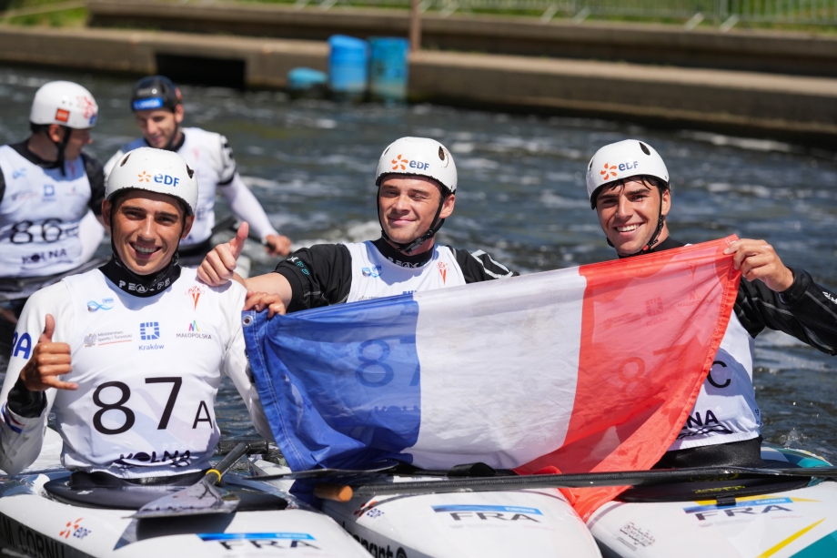 France made it two wins from two in the U23 teams events France canoe teams Krakow 2026