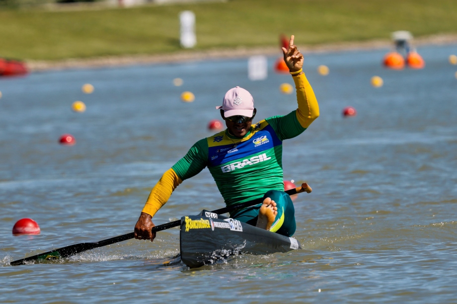 Isaqias Guimaraes Queiroz Brazil canoe sprint Szeged 2025