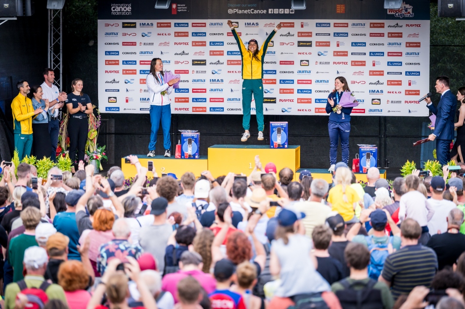 Fox shines in Prague taking back-to-back medals jessica fox gold