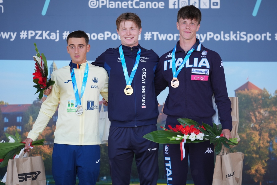 Sam Leaver takes gold despite touch on gate leaver gold