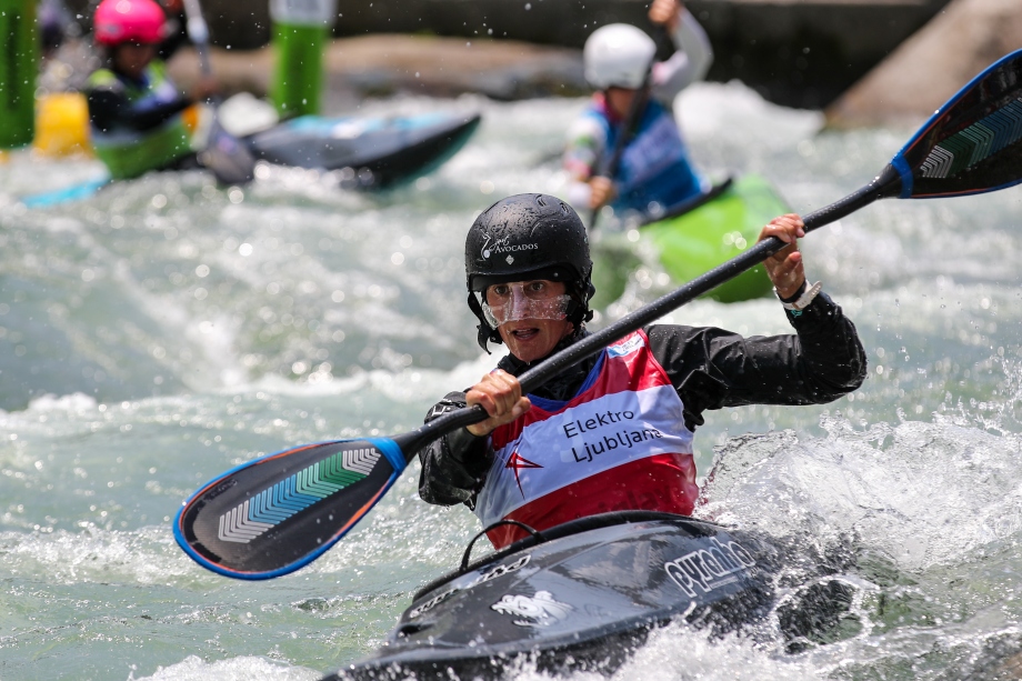 Luuka Jones kayak cross 2023 tacen