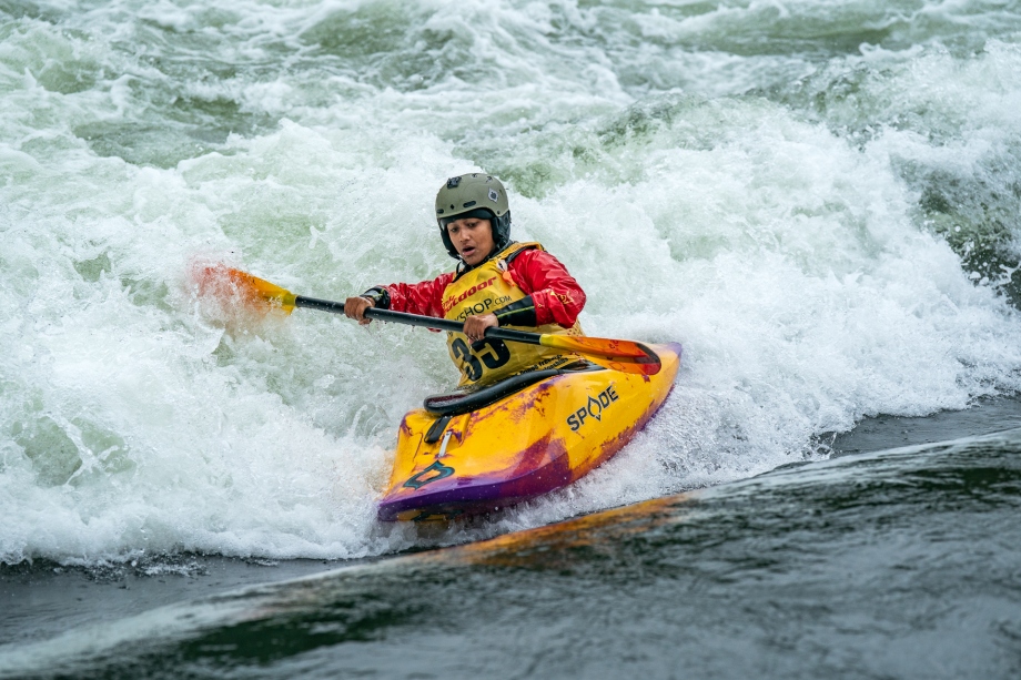 Naina Adhikari canoe freestyle India Plattling 2025