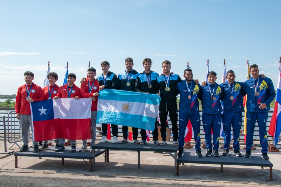 Argentina K4 Asuncion 2025