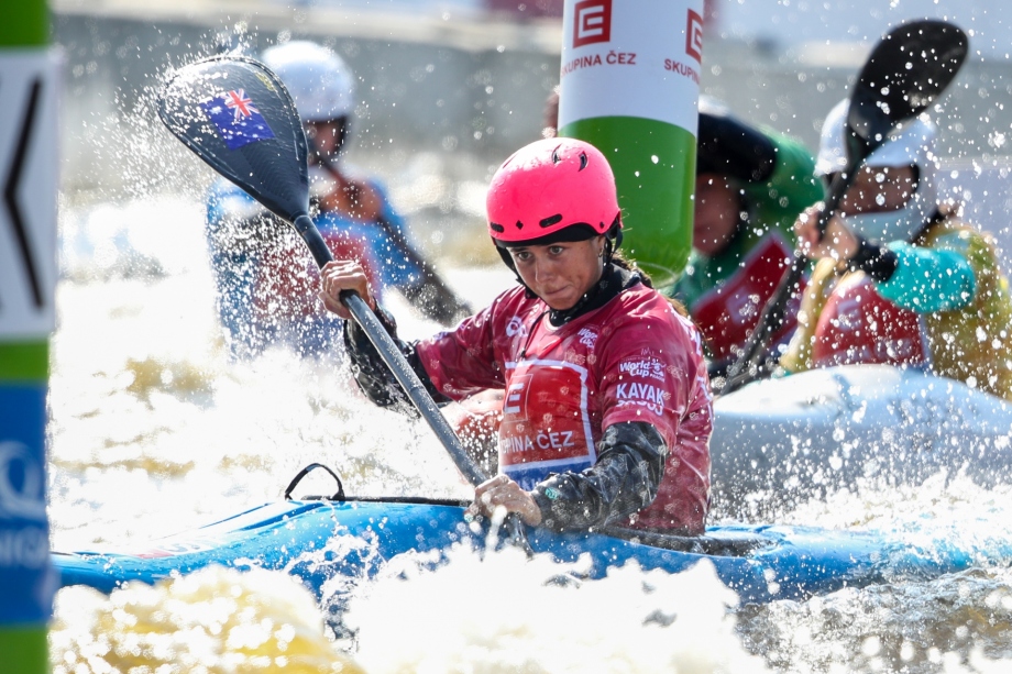 Australia Noemie Fox kayak cross Prague 2024