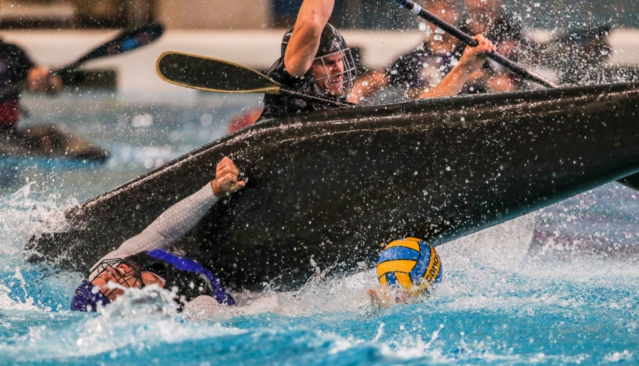 Canoe polo action Birmingham 2022