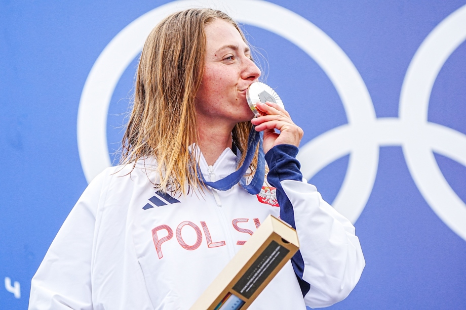 Zwolinska put up her Olympic medal for auction Klaudia Zwolinska Paris 2024 Olympic Games Poland