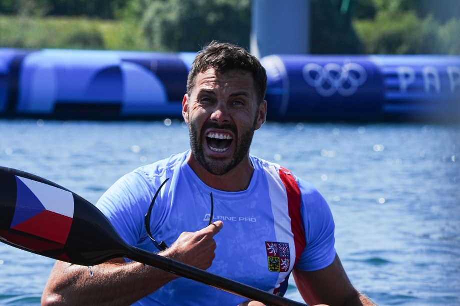 Josef Dostal canoe kayak sprint Czechia Olympics Paris 2024 gold
