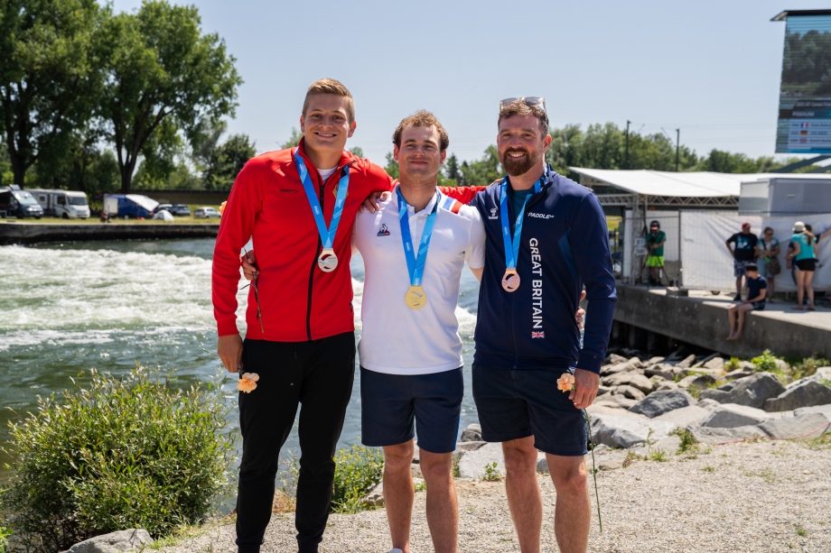 Tom Dolle canoe freestyle medal ceremony Plattling 2025