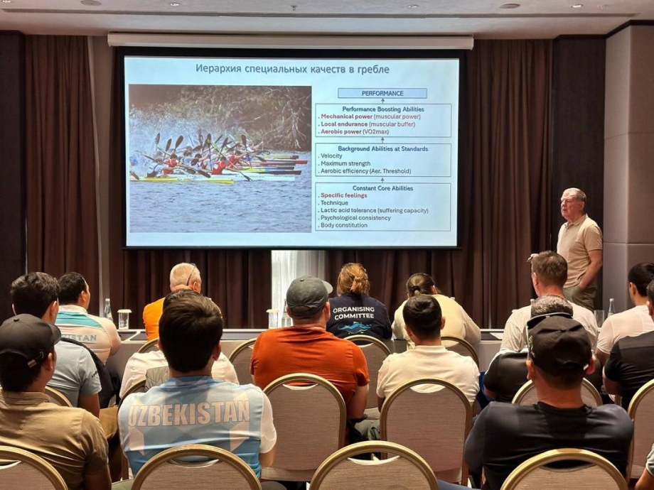 ICF expert Alexandr Nikonorov led the seminar